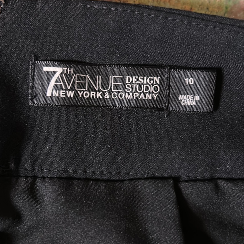 7th Ave.,, New York and Company skirt - Picture 6 of 9
